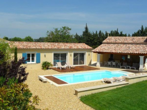 Gite de charme avec piscine dans le Luberon